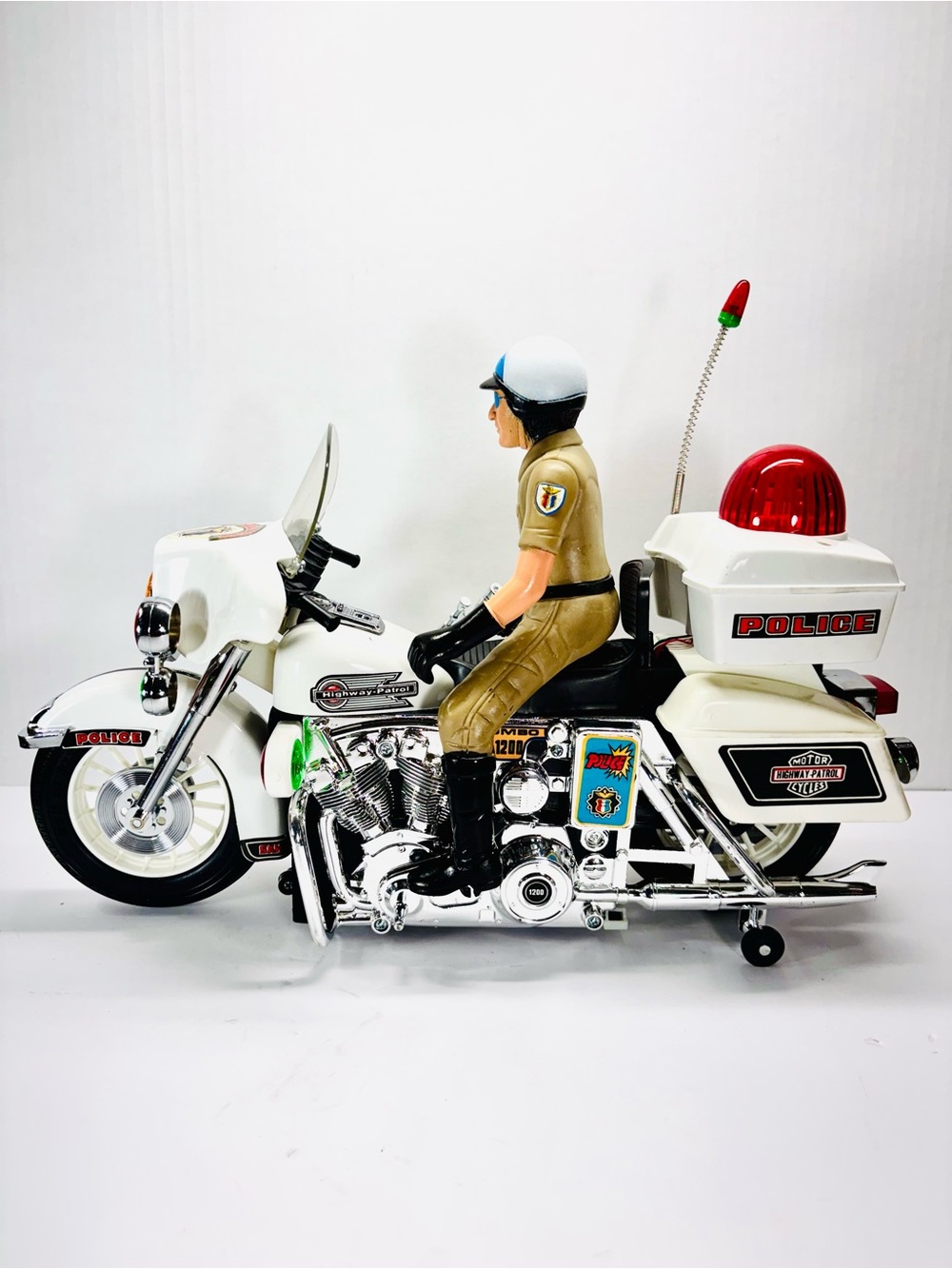 Son Ai Toys 1984 Motor Police Jumbo Cycle 1/6 Scale Battery-Operated Motorcycle